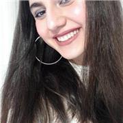 Preparo alumnos para exámenes internacionales como los de Cambridge (todos los niveles), clases de conversación y particular de materias como lengua y fonética de las carreras de traductorado y profesorado de Inglés